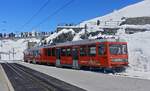 Als zusätzlicher Zug ist der Bhe 4/8 3053 am 10.05.2024 am Gornergrat angekommen