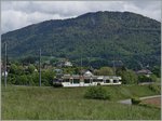 Das strake Fahrgastaufkommen veranlasste die CEV heute Pfingstmontag ihre Züge ausnahmsweise mit zwei GTW zu führen, hier ist der Regioalzug 1432 von Blonay nach Vevey zwischen