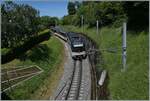 Bei Sonzier ist der MOB ABe 4/4 9302 mit seinem Regionalzug Zweisimmen - Montreux unterwegs. 

28. Mai 2024
