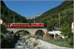 RhB Ge 4/4 II 631 in Susch auf der Susasca-Brcke.