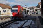 Der TPF Regionalzug 14859 wird in Kürze Châtel St-Denis Richtung Palézieux verlassen.