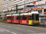 Wagen 1009, ein GT6N am 11.04.2012 nahe des Alexanderplatzes in Berlin.