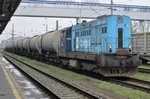 Kesselwagenzug mit 742 191 rangiert am 4 Mai 2016 in Ostrava hl.n.