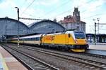 388 304-0 stand mit einen RJ in praha hl.n.11.05.22