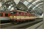Die CD 371 005 brachte den EC 178 nach Dresden.