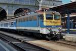 Am 6 Mai 2016 steht 433 268 in Budapest Keleti. Der 1.Wagen hinter lder Lok stammt noch aus deutschland. 