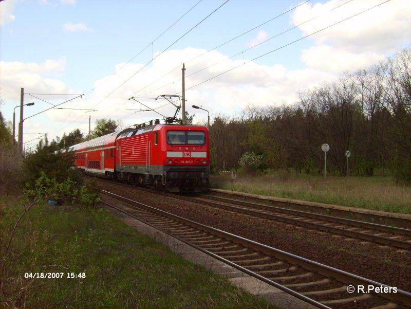 Und schnell noch die Rckleistung von 114 017-7 erlegt. 18.04.07